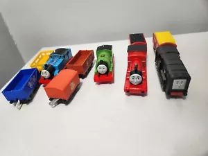 LOT Thomas the Train Magnet Engines Cars 2002-14 Mattel Gullane Limited - Picture 1 of 6