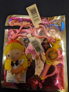 Super Sailor Venus & Venus Crystal Change Rod Monogram Figural bag clip - Picture 1 of 2