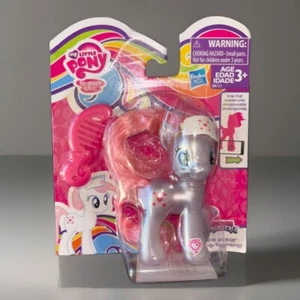 My Little Pony G4 Explore Equestria enfermera perlada Redheart 3" - Imagen 1 de 2