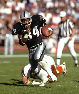 NFL FOOTBALL ALLTIME GREAT BO JACKSON OAKLAND RAIDERS COLOR 8X10 1a - Picture 1 of 1