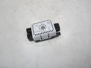 Volkswagen Golf VII 2014 Aerial antenna amplifier 5Q0035570 MRS24487 - Picture 1 of 5