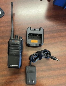 Titan TR400 Two-Way Radio (002) - Zdjęcie 1 z 12