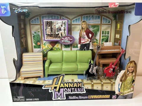 2008 Disney Hannah Montana Malibu House Livingroom Set Doll House Toy Set - New Cover