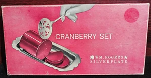 Cranberry Serving Set Dish Spoon Silver plate International Silver Co Rogers - Picture 1 of 2