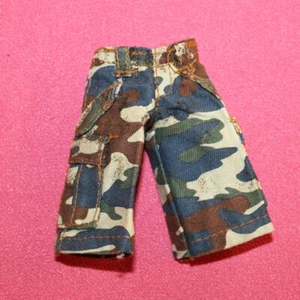 Bermudas camouflage pour poupée Bratz vintage - Picture 1 of 1