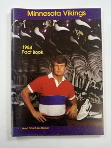 1984 Minnesota Vikings Fact Book Media Guide  MG33 - Picture 1 of 2