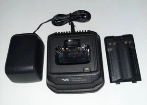 CD-16 VERTEX Rapid Desktop Charger w/PA-23B AC Adapter & FBN--V67L1 - Picture 1 of 7
