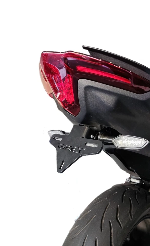 YAMAHA TMAX 560 2020-2021 Tail Tidy FOLDABLE - GREF Innovation - Photo 1/3