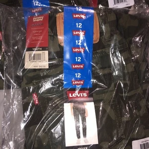 Levi's Youth Boy's Elastic Cuff Stretch Twill Jogger Pants w/Pockets Size 12 - Picture 1 of 2