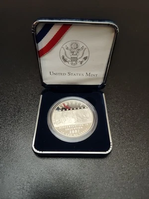 2007 Little Rock Desegregation Silver Dollar Commemorative US Mint, Box & COA - Image 1 of 4