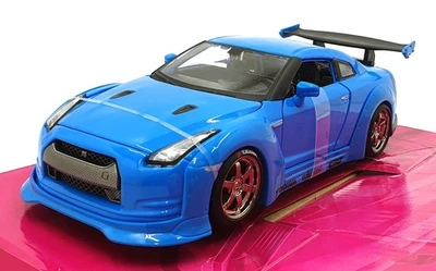 Maisto Design Tokyo Mod escala 1/24 32526 - Nissan GT-R - azul Foto 1 de 4