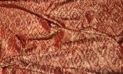 Tela de seda/rayón/metálica brocado rojo/dorado con cuentas 44" de ancho, por yarda (EB-911D) Foto 1 de 3