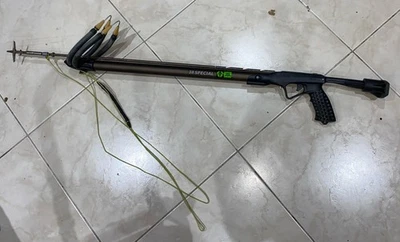 Pistola lanza JBL International personalizada 38 especial Foto 1 de 4