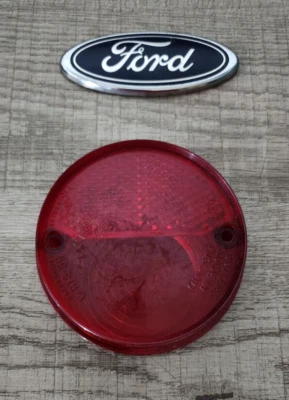 FORD CONSUL MK2 REAR STOP LIGHT LENS C-RTS-59 BUTLERS N.O.S VERY RARE NOW - Image 1 of 3