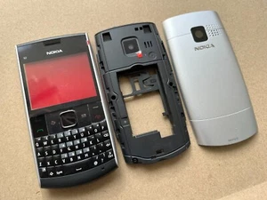 Original Nokia X2-01 Full Housing Cover Silver color With Buttons - Picture 1 of 12