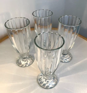 4 Vintage Sundae Glasses, Milkshake Glasses. H18cm x W8cm. Tall Ribbed Glasses - Picture 1 of 18