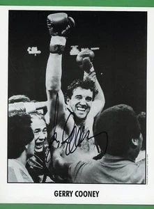 Gerry Cooney Former Heavyweight Professional Boxer Signed 8x10 B/W Photo E21419 - Picture 1 of 1