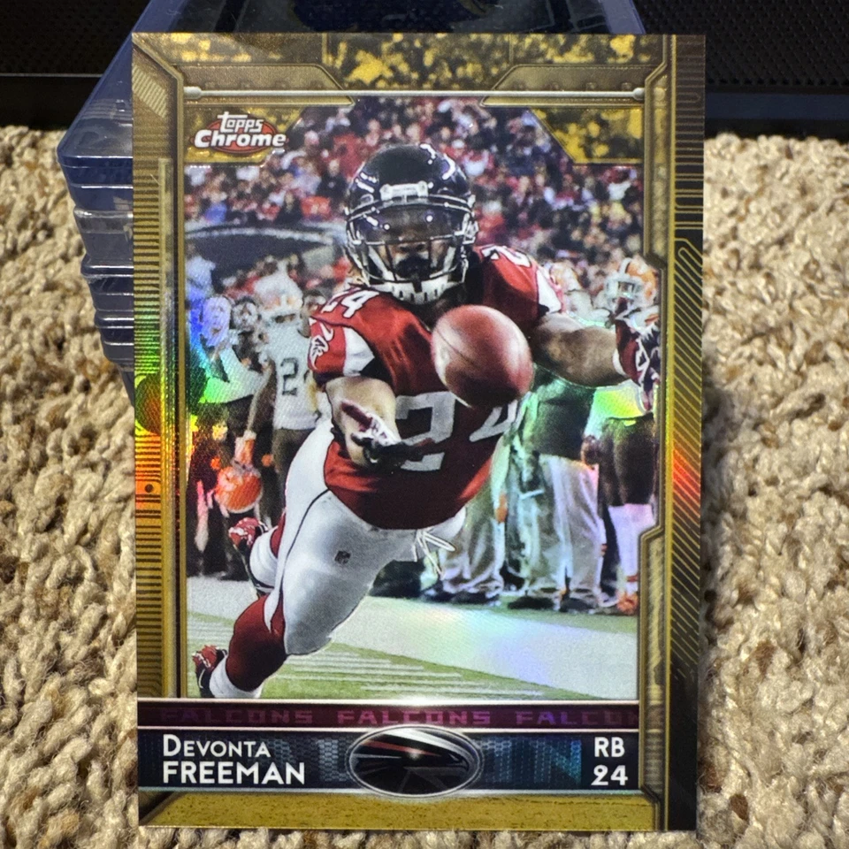 2015 Topps Chrome Gold Refractor #94 Devonta Freeman 12/50 - Image 1 of 2