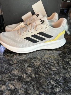 Adidas Run Falcon 5 Grey / Black / White JR3090 Women's Size 6.5 Shoes Sneakers - Image 1 of 4