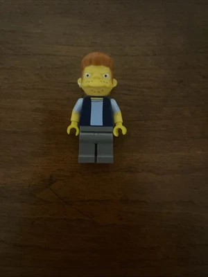 LEGO Simpsons Snake Minifigure Sim024 From the Kwik-E MART Set 71016 - Image 1 of 2