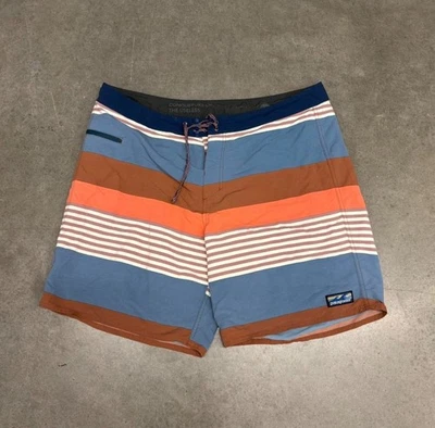 Men’s Patagonia Wavefarer Outdoor Striped Board Shorts Swim Shorts Size 38 - Image 1 of 4