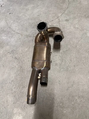 Triumph Scrambler 1200 xe convertidor catalítico, escape catbox, 2019 Foto 1 de 2