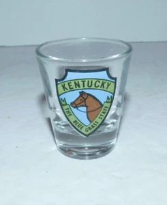 ORDENTLICHES VINTAGE SOUVENIR SCHUSSGLAS AUS KENTUCKY - Bild 1 von 2