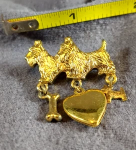 Scottie Dog Pin Brooch Gold Tone Textured Puppy Vintage - Picture 1 of 5