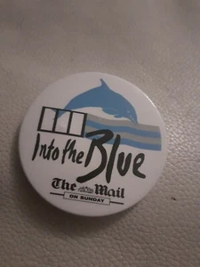 Insignia de colección Into The Blue Daily Mail - Imagen 1 de 3