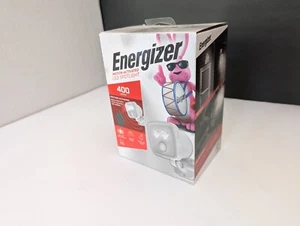 ENERGIZER Motion-Activated LED Spotlight 400 Lumens Outdoor Battery Operated - D - Picture 1 of 5
