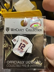 Francisco Lindor N.Y Mets Jersey Pin MLB LICENSED - Picture 1 of 2