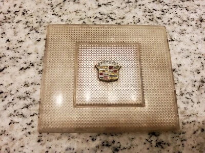 Lente de luz de cortesía para puerta Cadillac Fleetwood Deville Brougham 1977-1992 OEM 2 Foto 1 de 2