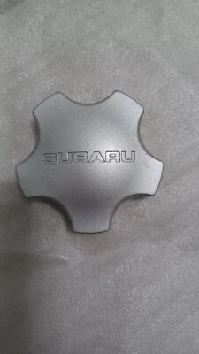 (4) Tapas centrales plateadas Forester Impreza Legacy 28811 AC020 Subaru OEM 1993-2002 Foto 1 de 2