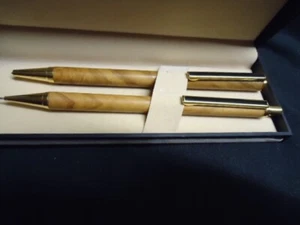 Pen And Pencil Boxed Set Wood grain And Gold - Picture 1 of 5