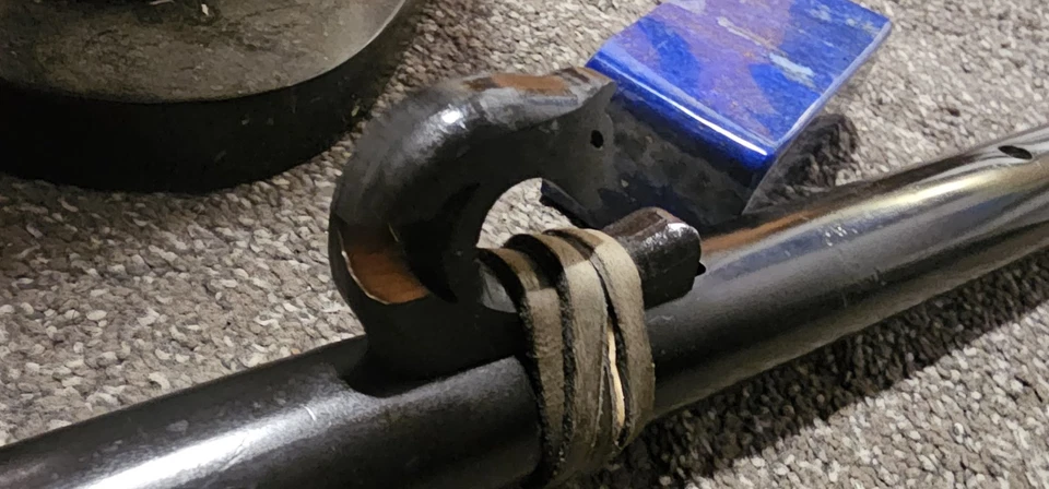 Flauta nativa americana llave de G madera negra 5 agujeros AmazingSound. pegado fetiche crac Foto 1 de 4