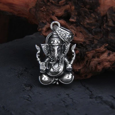 Colgante Ganesha de plata S925, dios hindú del éxito, amuleto removedor de obstáculos Foto 1 de 4
