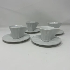 Vintage Portugal weiß geriffelt Tee Kaffeetasse und Untertasse 4er Set einzigartige Griffe - Bild 1 von 18