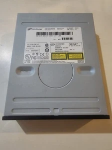 HL Data Storage / Hitachi CD-R/RW Drive Model GCE-8160B - Picture 1 of 4