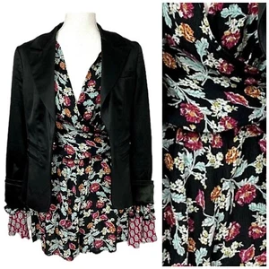 Blazer mameluco Xhilaration para mujer mediano floral en capas campana manga larga fecha - Imagen 1 de 13