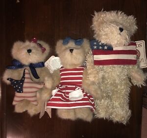 Set Of 3 Boyd’s Bears America Flag 4th of July Family