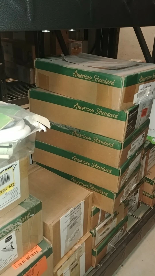 American Standard 5311.020 Laurel Elongated Closed Front Toilet Seat in White  - Image 1 of 1