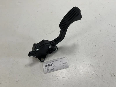 2011-2017 LEXUS CT200h 加速踏板 原始设备制造商 — 第 1/4 张图片