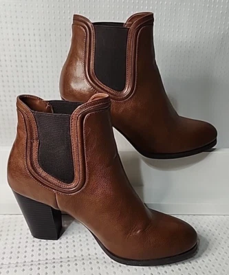Call It Spring Women's Size 10 US Brown Vegan Leather Chelsea Ankle Boots Heel - Image 1 of 4
