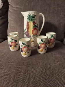 Jarra de cerámica de colección y 5 vasos de jugo JAPÓN pintado a mano fruta tropical - Imagen 1 de 10