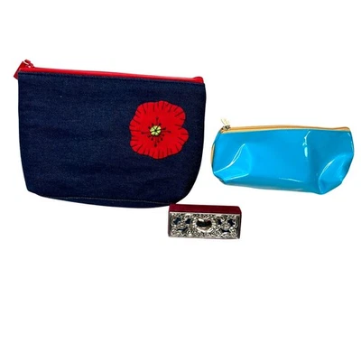 Vintage Makeup Bag Velvet Lipstick Holder Lot Lancome Bath & Bodyworks 3 Stars - Image 1 of 4