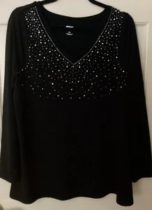 Womens Avenue Black Top Size 14/16 With Silver Studs 3/4 Sleeve - Picture 1 of 7
