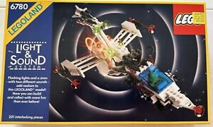 Lego 6780 Legoland Light & Sound 6780 XT-Starship Box & Packaging Only C9+