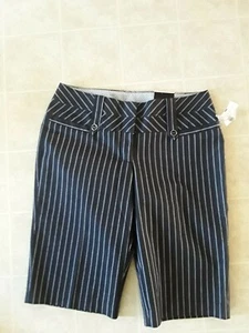 Neu mit Etikett Maurices Damen-Bermudashorts schwarz gestreift Größe 3/4 - Bild 1 von 3