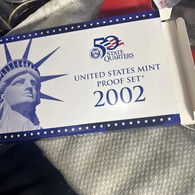 2002 Proof Clad Set 10 coins - Image 1 of 4