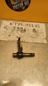 AXE SELECTEUR DE VITESSE KTM 125 GS SX EXC 1996 1997 - Foto 1 di 4